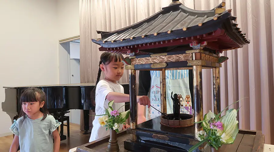 花まつり